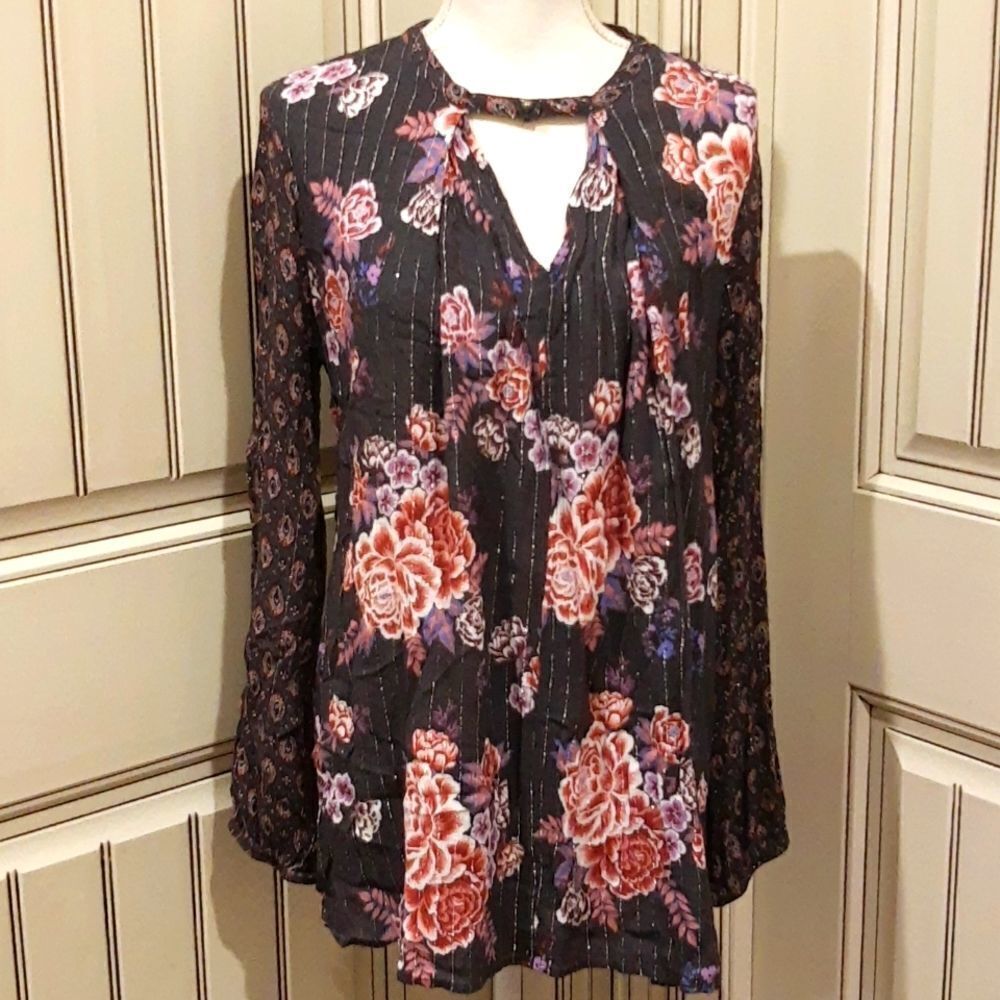 GYPSIES & Moondust Long Sleeve Floral Top Key Hole - Picture 1 of 8